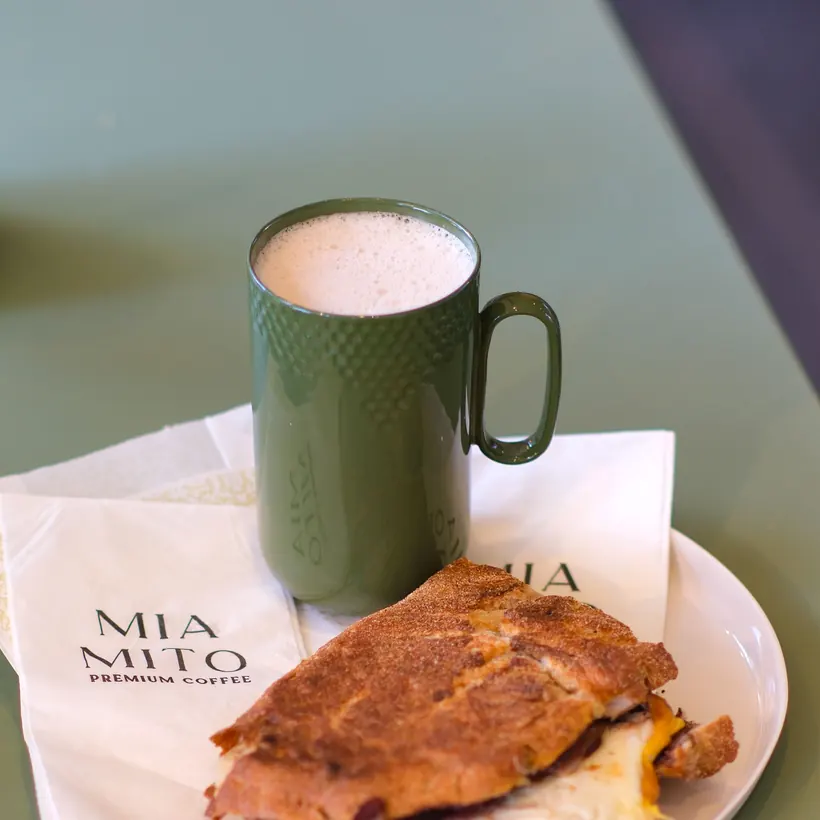 Kopi dan menu pendamping